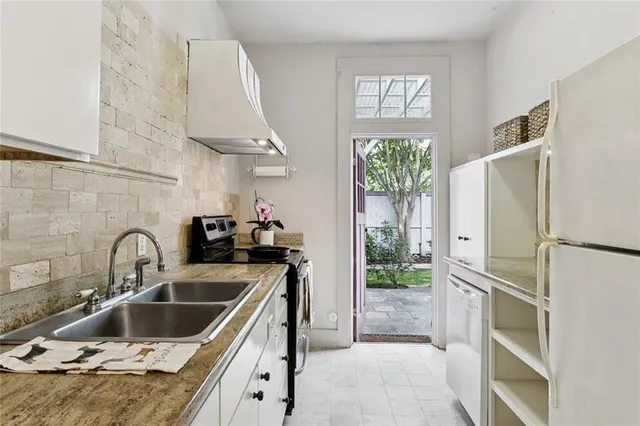 $730,000 | 803-05 Constantinople Street, New Orleans, LA 70115