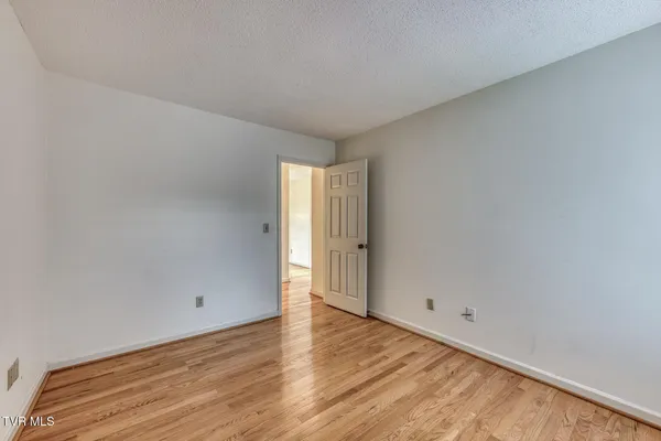 $250,000 | 600 Fleetwood Drive, Unit 404, Kingsport, TN 37660