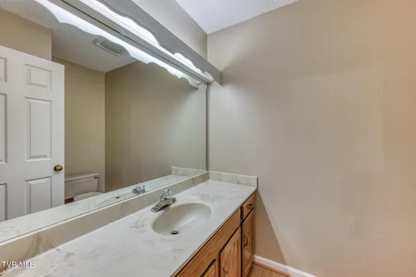 $250,000 | 600 Fleetwood Drive, Unit 404, Kingsport, TN 37660