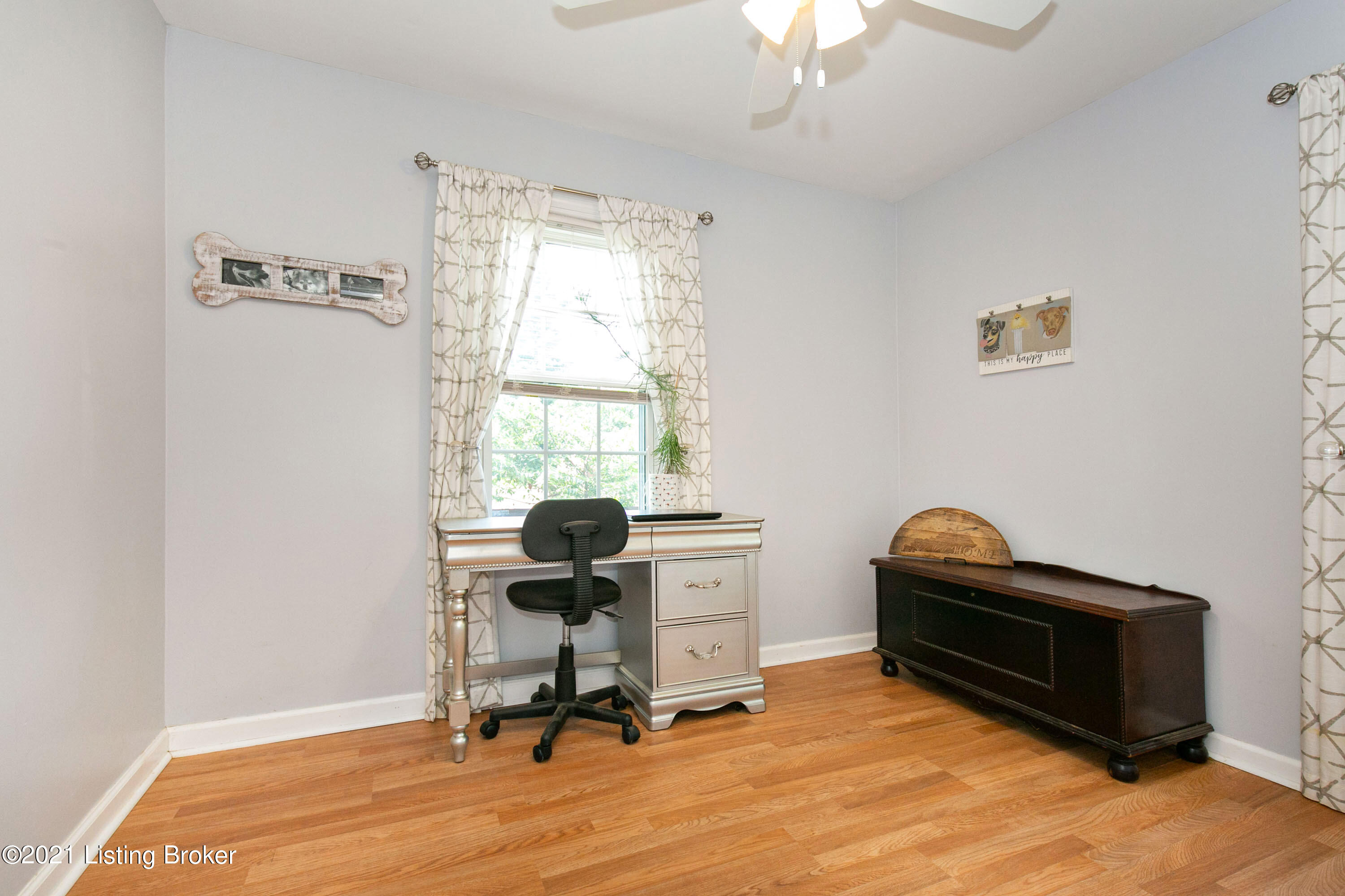 9917 Robsion Road Louisville, KY 40299 - Photo 13 of 21 9917 Robsion