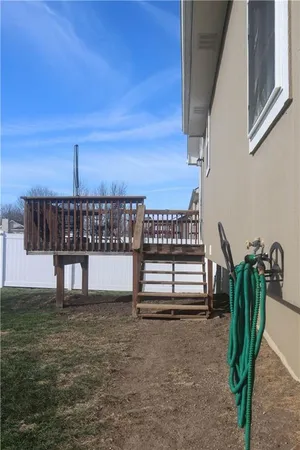 $287,500 | 1003 Rosewood Drive, Cameron, MO 64429