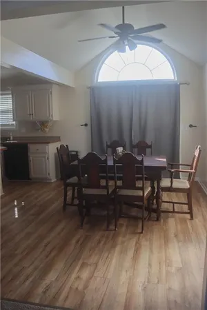 $287,500 | 1003 Rosewood Drive, Cameron, MO 64429