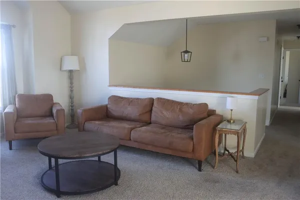 $287,500 | 1003 Rosewood Drive, Cameron, MO 64429