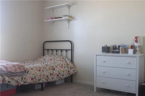 $287,500 | 1003 Rosewood Drive, Cameron, MO 64429