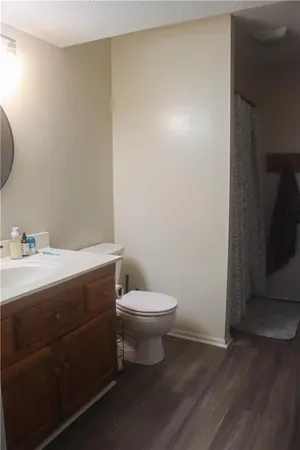 $287,500 | 1003 Rosewood Drive, Cameron, MO 64429