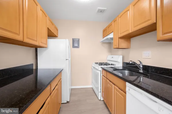 $148,000 | 5410 85th Avenue, Unit 102, New Carrollton, MD 20784