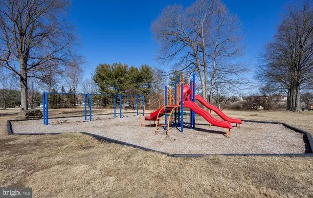 a view of outdoor space with garden and entertaining space