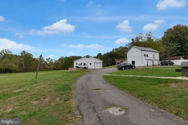 $2,000 | 1204 California Road, Quakertown, PA 18951