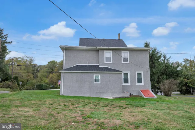 $2,000 | 1204 California Road, Quakertown, PA 18951