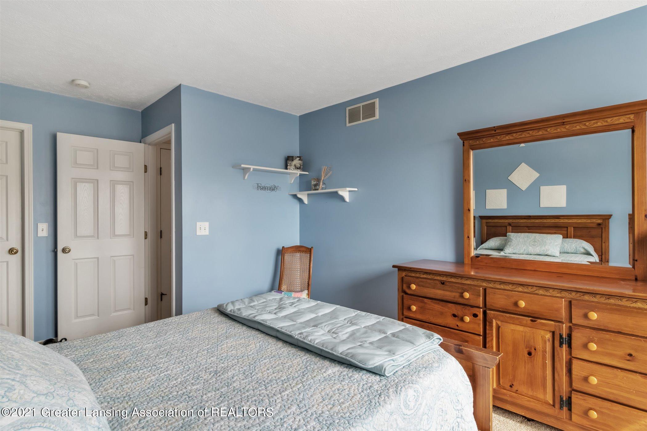 1337 North Ainger Road Charlotte, MI 48813 - Photo 27 of 60 29-1337 N Ainger Rd-Windowstill-Real-Est
