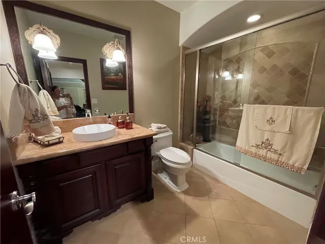 $2,750 | 1639 5th Street, Manhattan Beach, CA 90266