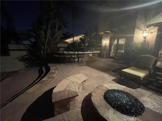 $2,750 | 1639 5th Street, Manhattan Beach, CA 90266