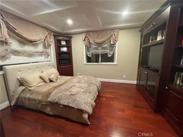 $2,750 | 1639 5th Street, Manhattan Beach, CA 90266