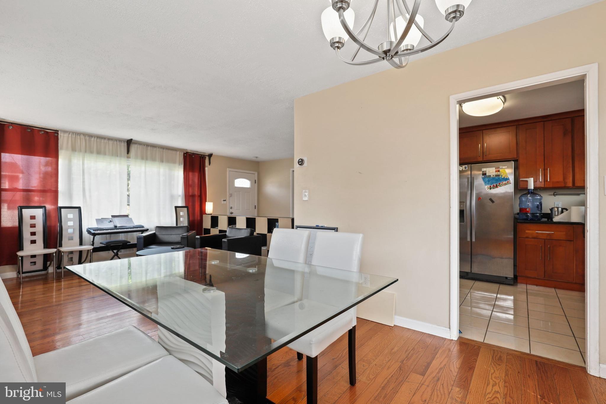 5918 Charnwood Road Baltimore, MD 21228 - Photo 7 of 29