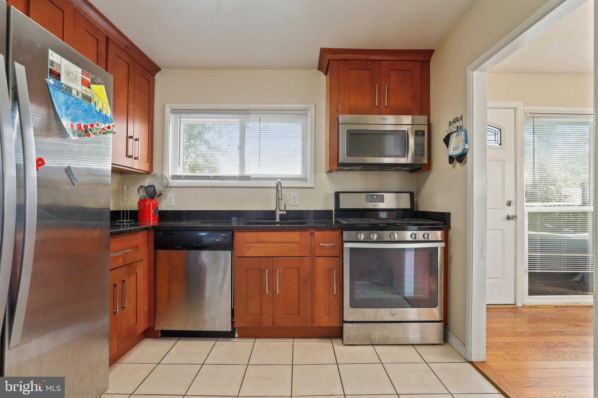 5918 Charnwood Road Baltimore, MD 21228 - Photo 8 of 29