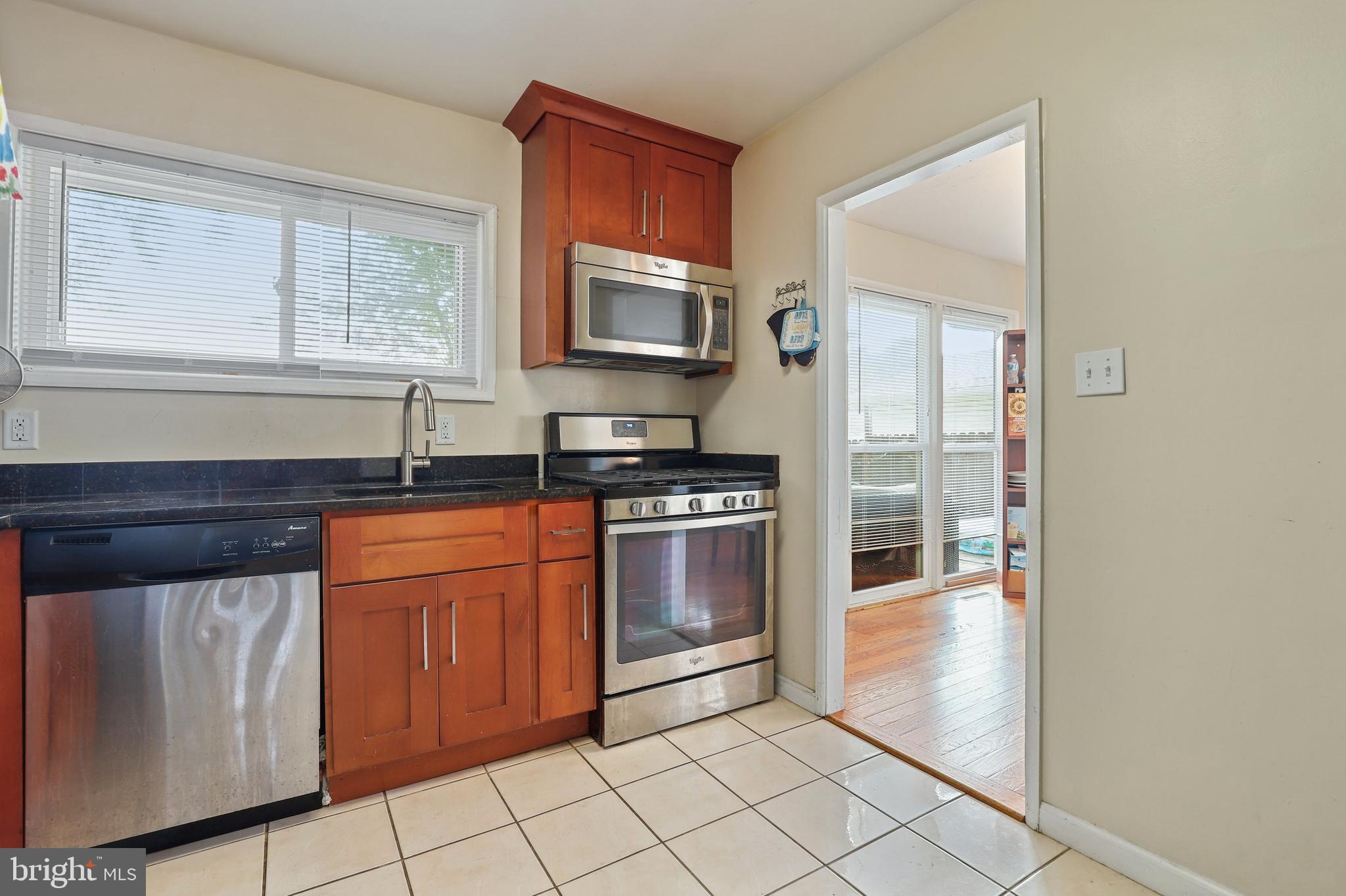 5918 Charnwood Road Baltimore, MD 21228 - Photo 9 of 29