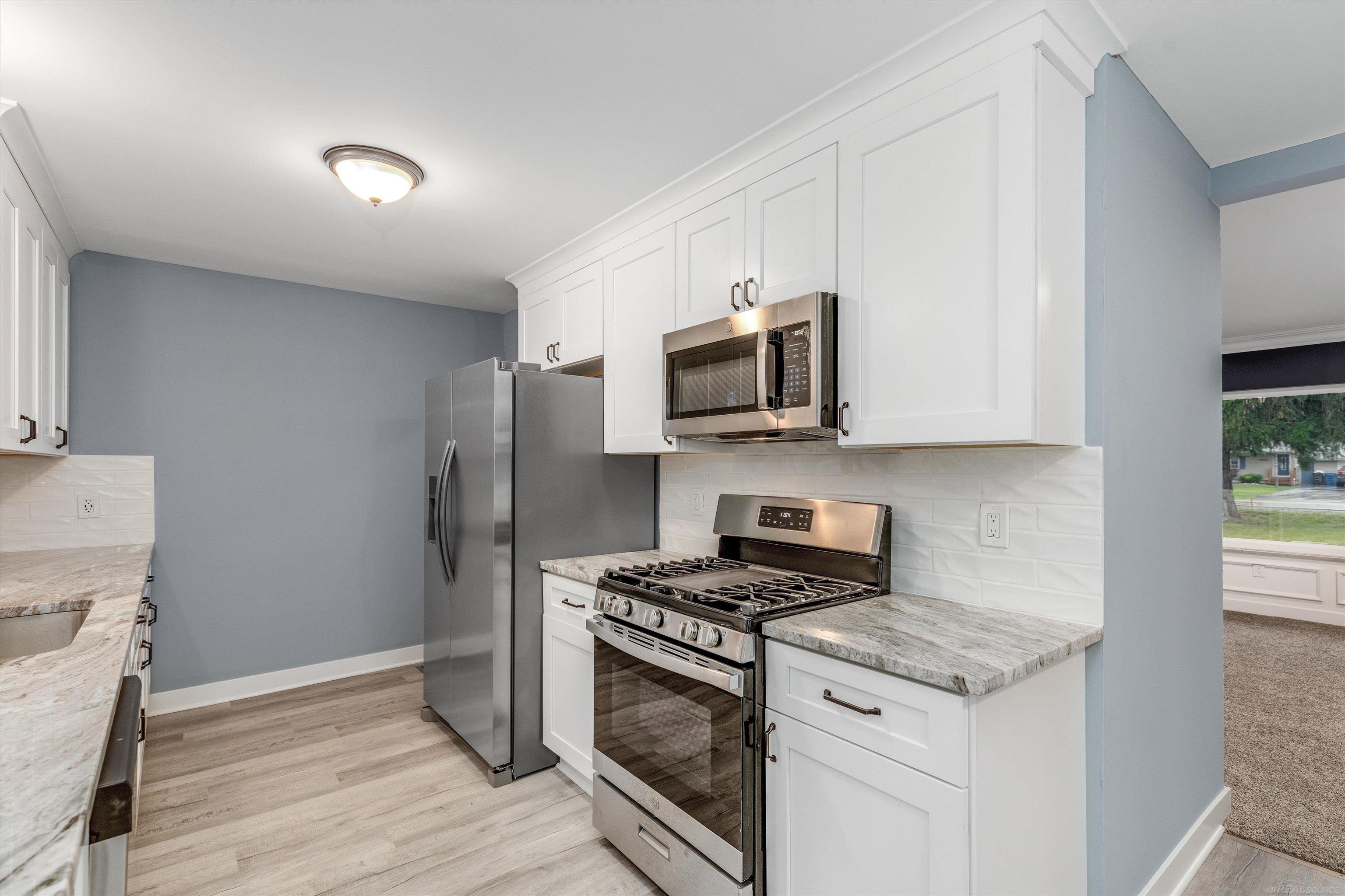 3024 Covert Road Flint, MI 48506 - Photo 3 of 23