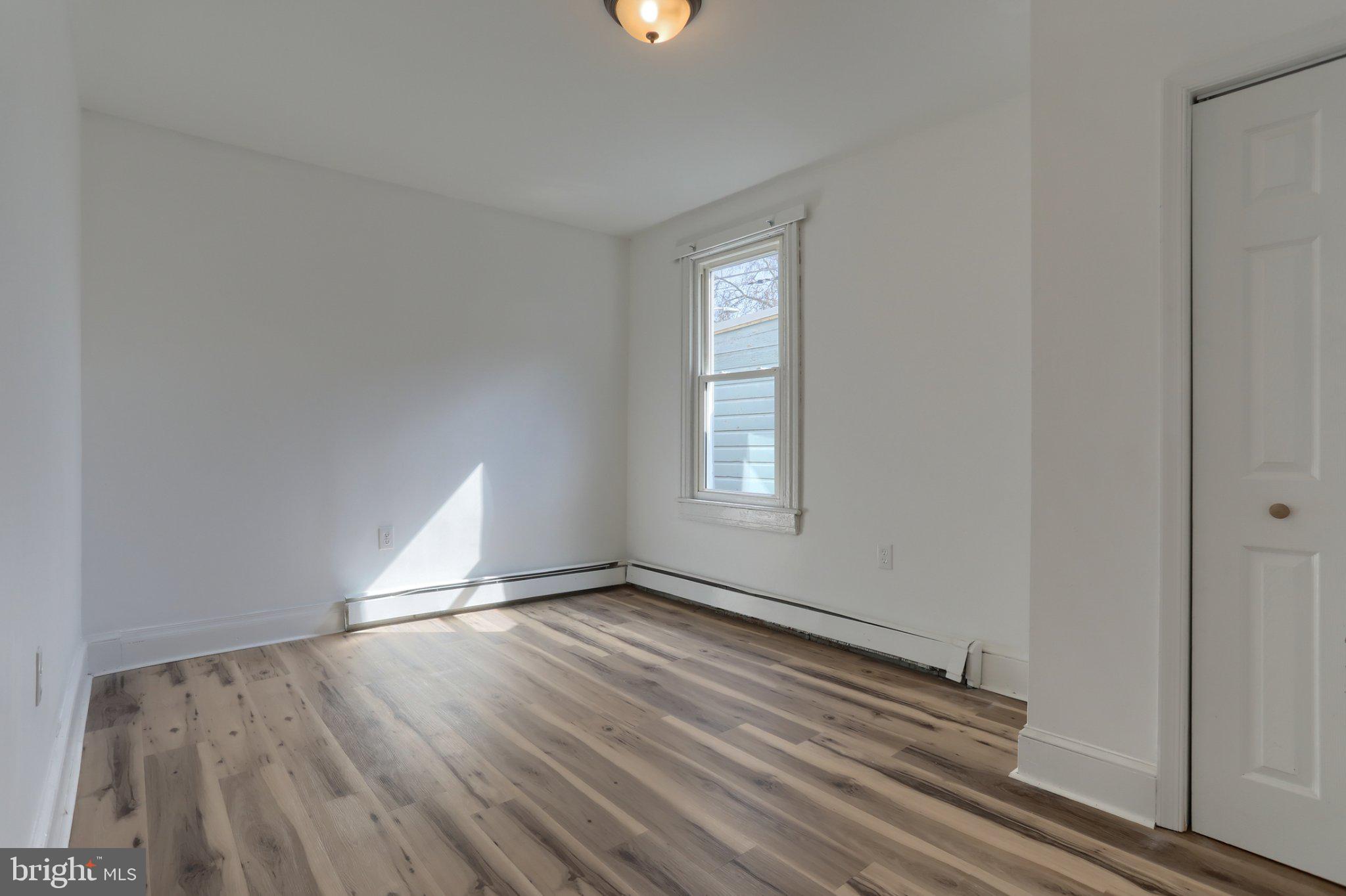825 Scull Street Lebanon, PA 17046 - Photo 17 of 24 Bedroom 3