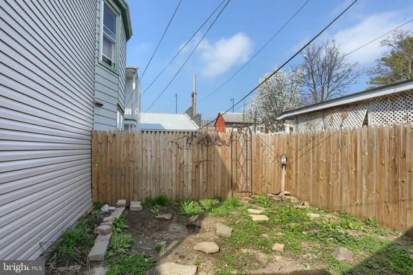$165,000 | 825 Scull Street, Lebanon, PA 17046