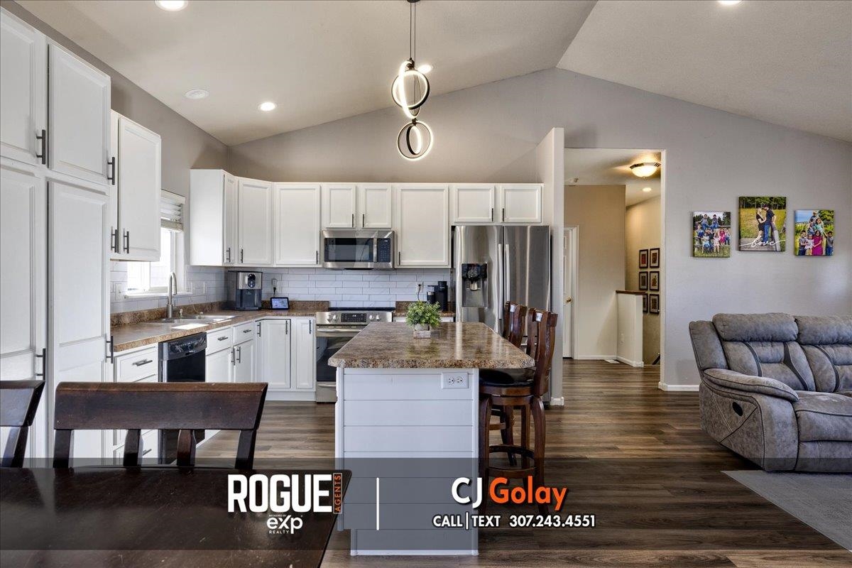 6775 Columbia River Road Casper, WY 82604 - Photo 11 of 49