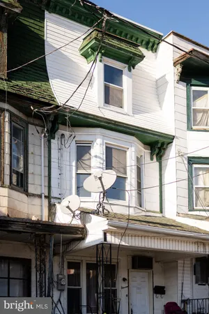 $29,000 | 11 East Commerce Street, Shamokin, PA 17872