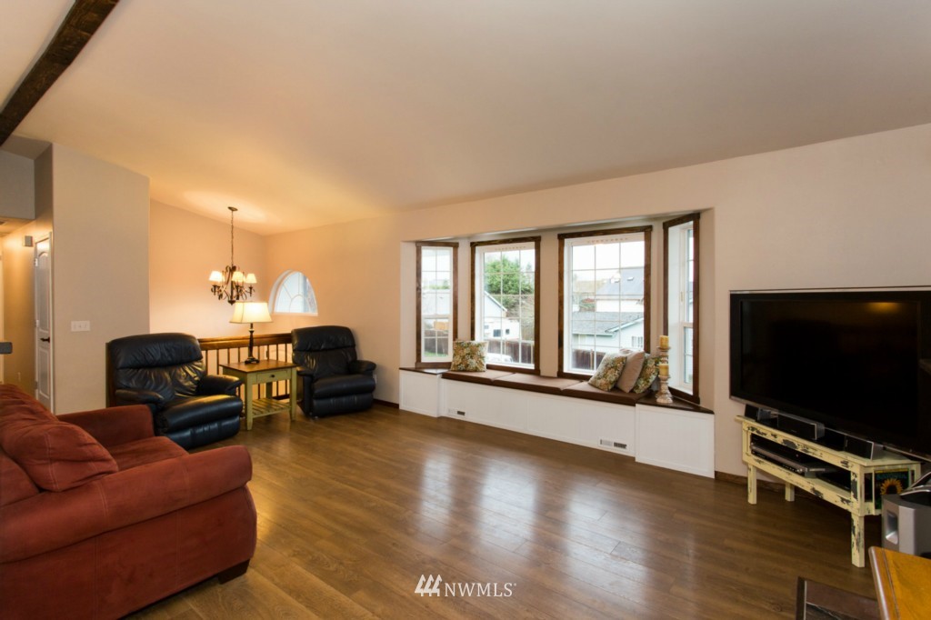 1331 Roma Road Bellingham, WA 98226 - Photo 6 of 24