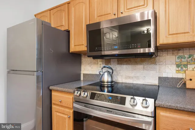 $723,900 | 16 South Manchester Street, Arlington, VA 22204