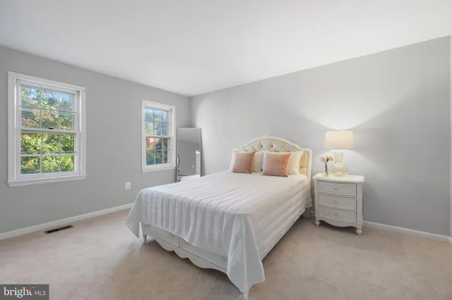 $723,900 | 16 South Manchester Street, Arlington, VA 22204