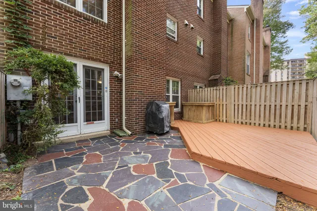 $723,900 | 16 South Manchester Street, Arlington, VA 22204