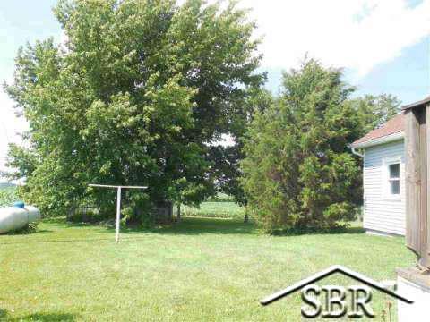 9016 Sanilac Road Reese, MI 48757 - Photo 26 of 28 20390920-25.JPG