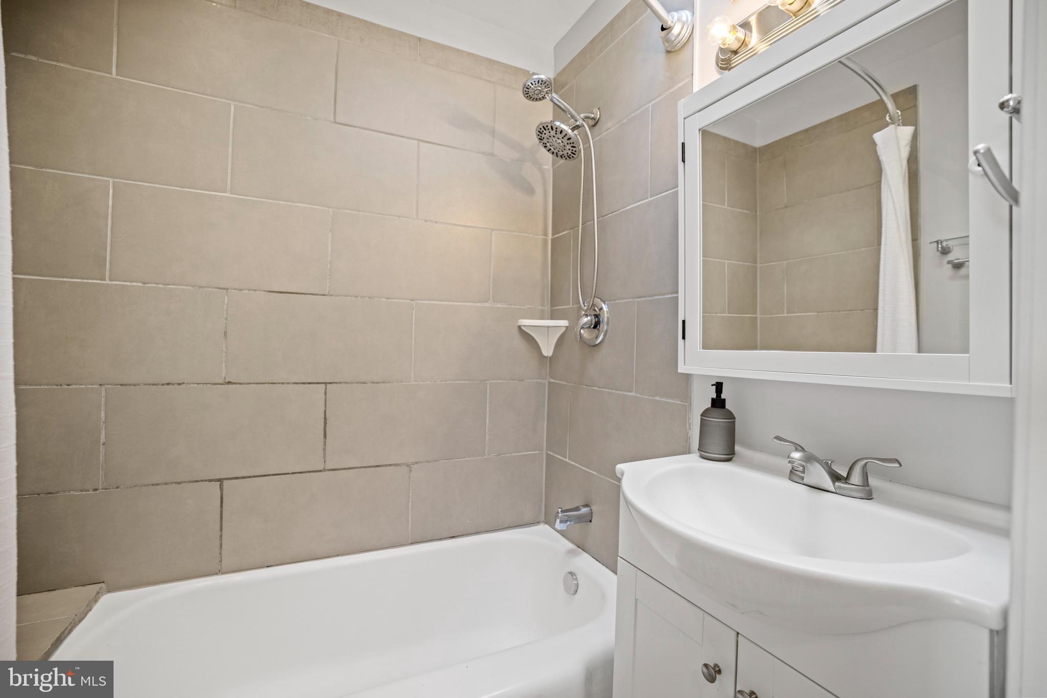 2240 16th Street Northeast Washington, DC 20018 - Photo 19 of 40