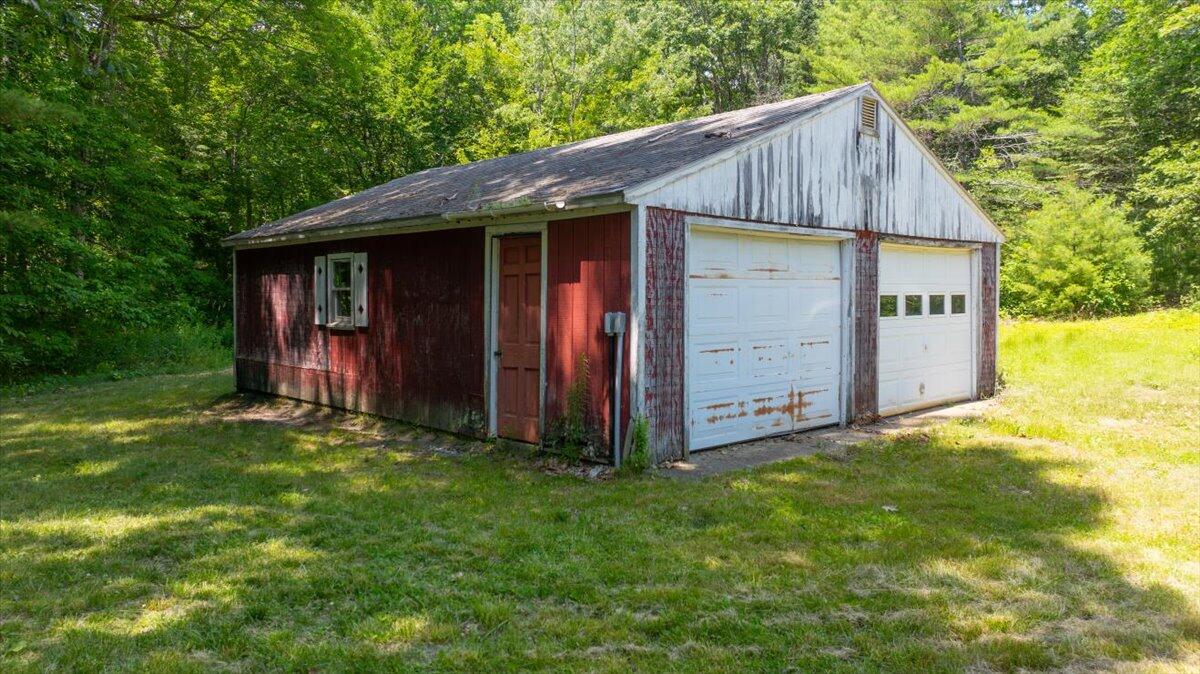 515 Gardiner Road Whitefield, ME 04353 - Photo 6 of 40 10-515 Gardiner Rd_Whitefield_ME-9