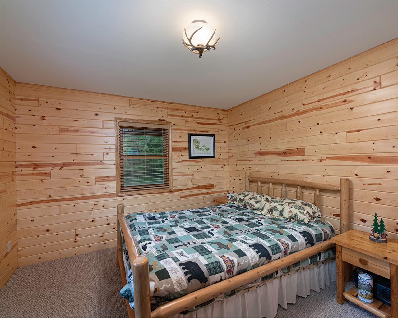 3145 Cross Country Road Rhinelander, WI 54501 - Photo 4 of 32 Gallery Image 4