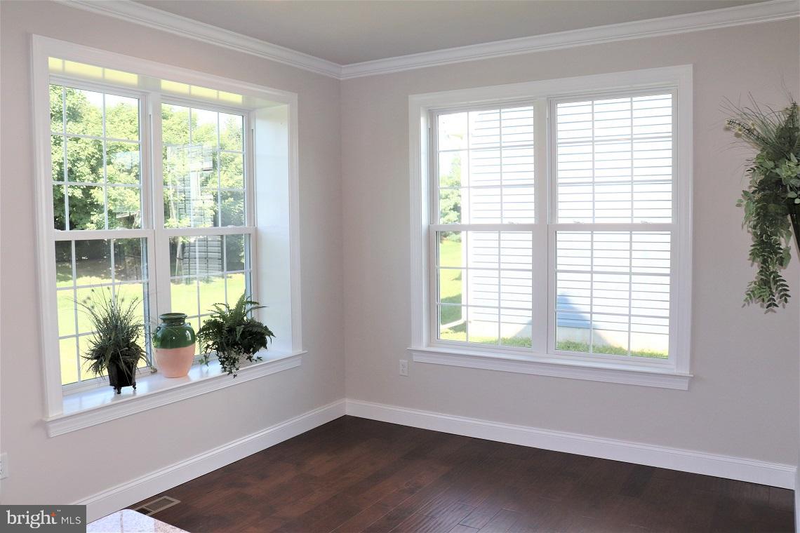 1029 Suffolk Drive Lititz, PA 17543 - Photo 19 of 41 Bright & Cheery Breakfast Area