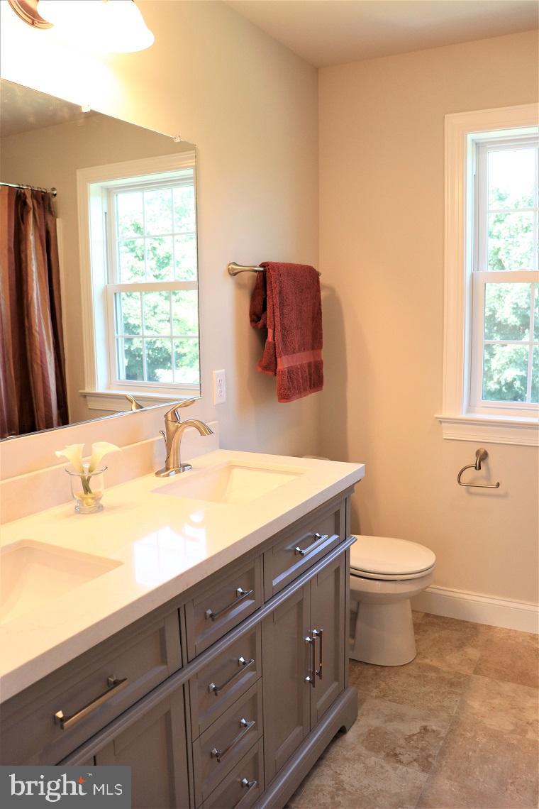 1029 Suffolk Drive Lititz, PA 17543 - Photo 33 of 41 Main Bathroom w/Double-Bowl Vanity