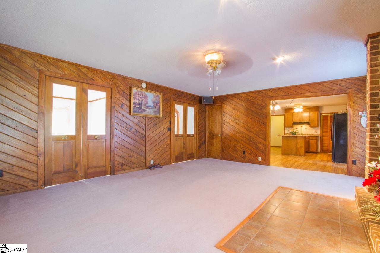 4623 Midway Road Williamston, SC 29697 - Photo 8 of 34 Gallery Image 8