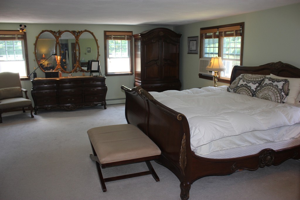 11 Dascomb Road Andover, MA 01810 - Photo 17 of 30 Gallery Image 17