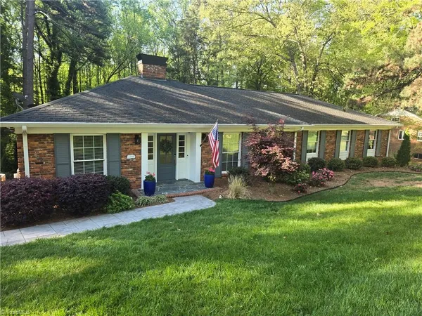 $664,900 | 3380 Kirklees Road, Winston-Salem, NC 27104