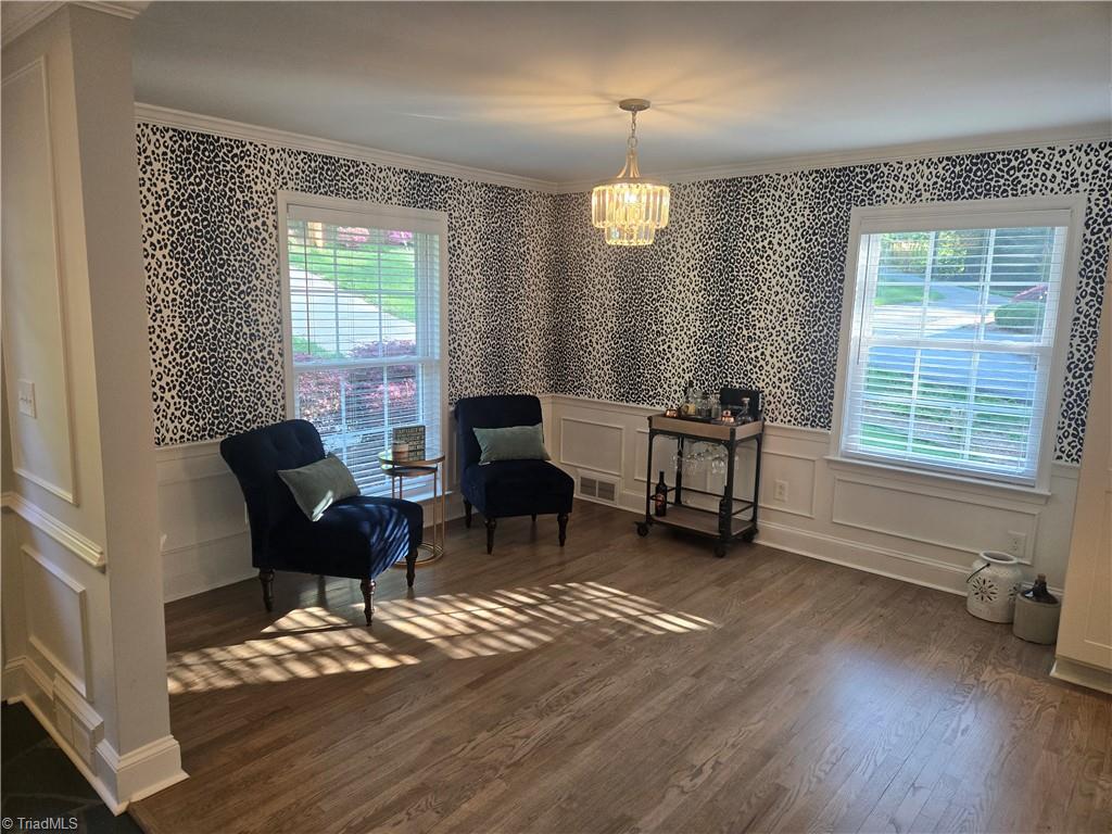 3380 Kirklees Road Winston-Salem, NC 27104 - Photo 7 of 10