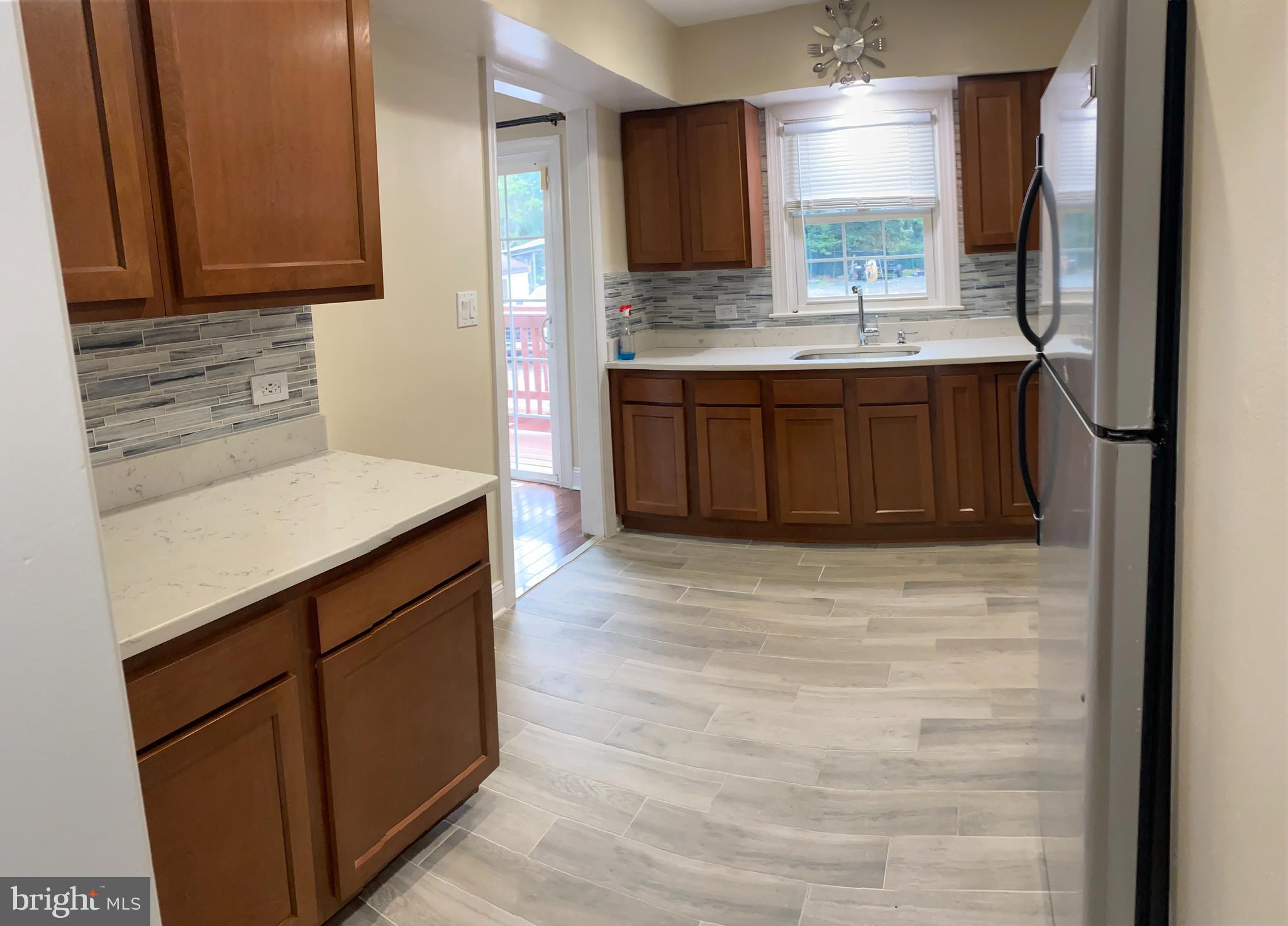 7211 Moores Road Brandywine, MD 20613 - Photo 9 of 27 Gallery Image 9