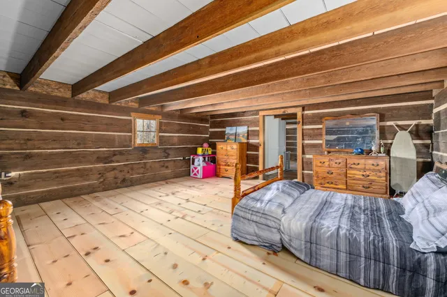 $395,000 | 28 Ayersville Road, Toccoa, GA 30577