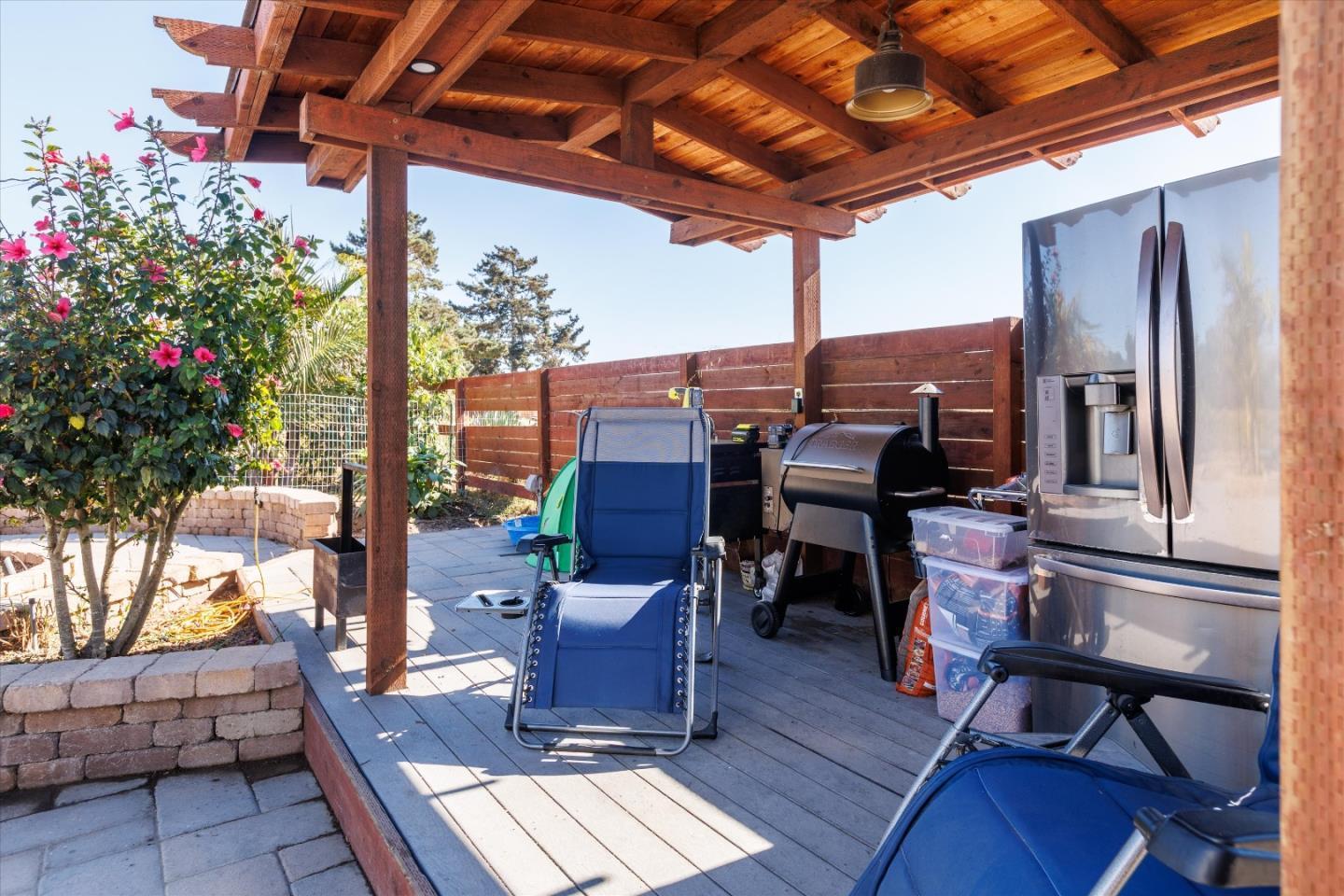 840 South Oak Glen Avenue Nipomo, CA 93444 - Photo 7 of 21 a view of an outdoor space with furniture
