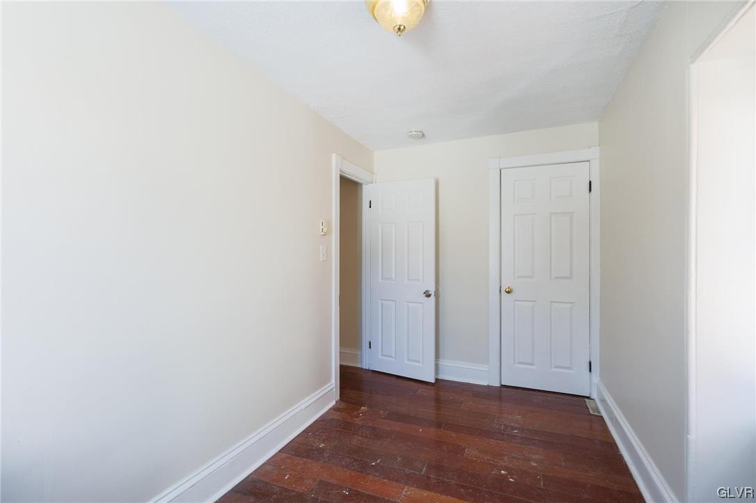 915 Ridge Street Easton, PA 18042 - Photo 15 of 19 Gallery Image 15