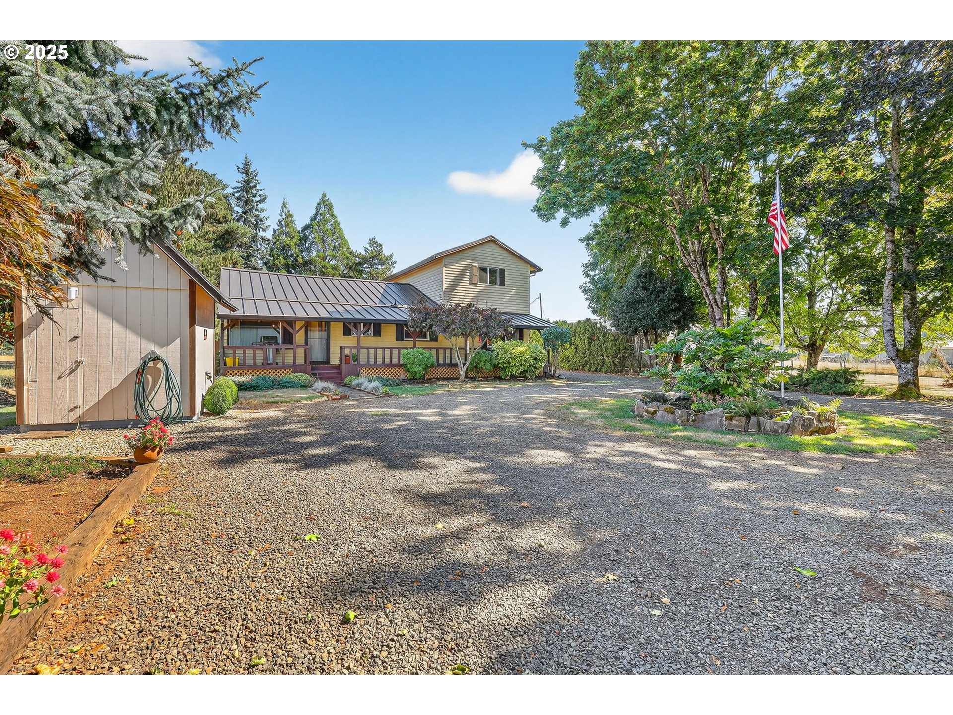 28870 Southeast Currin Road Estacada, OR 97023 - Photo 2 of 48 Front Yard