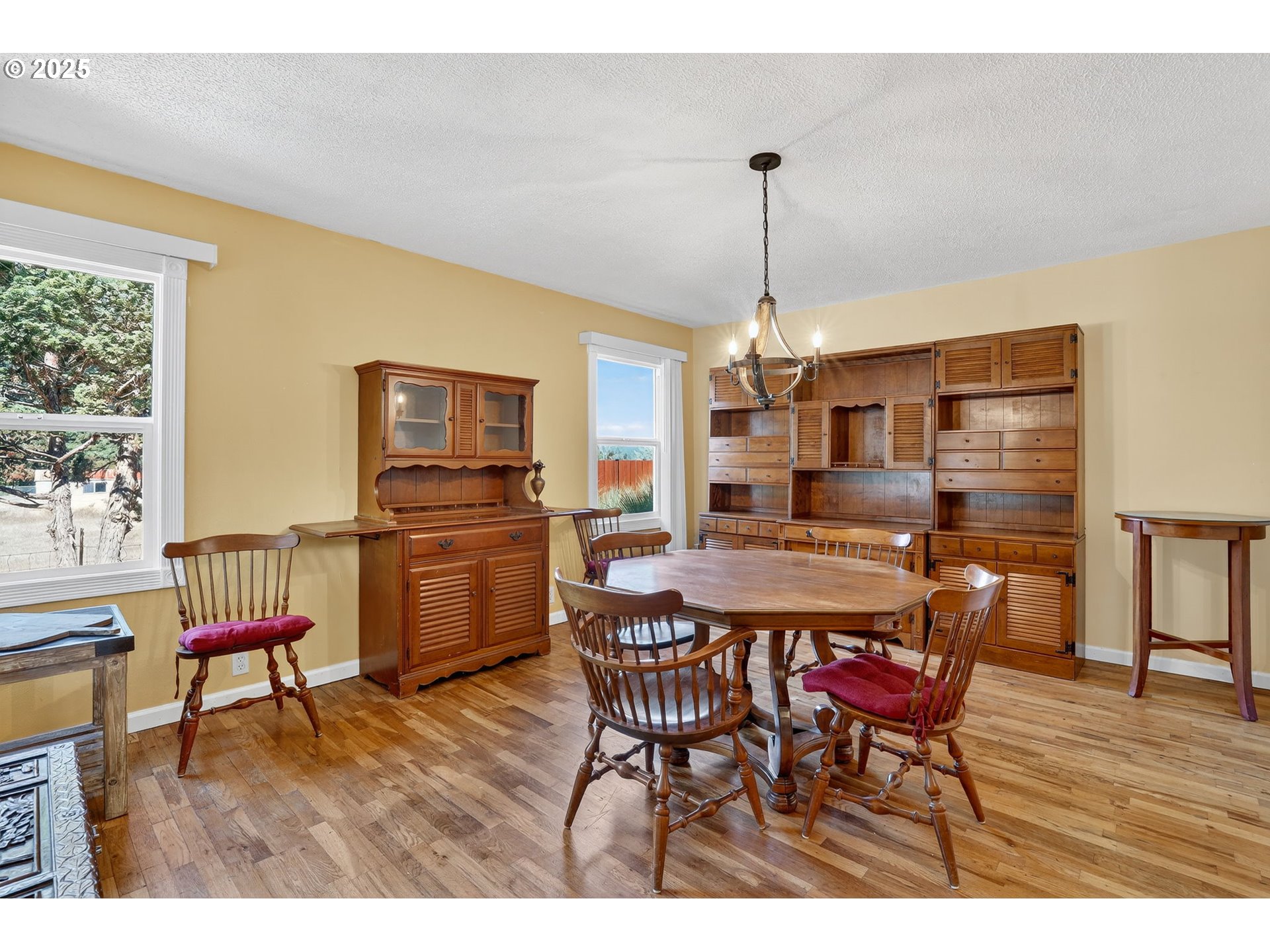 28870 Southeast Currin Road Estacada, OR 97023 - Photo 7 of 48 Dining Room