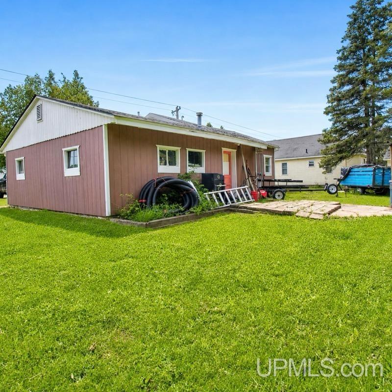 410 Intake Road Manistique, MI 49854 - Photo 12 of 13