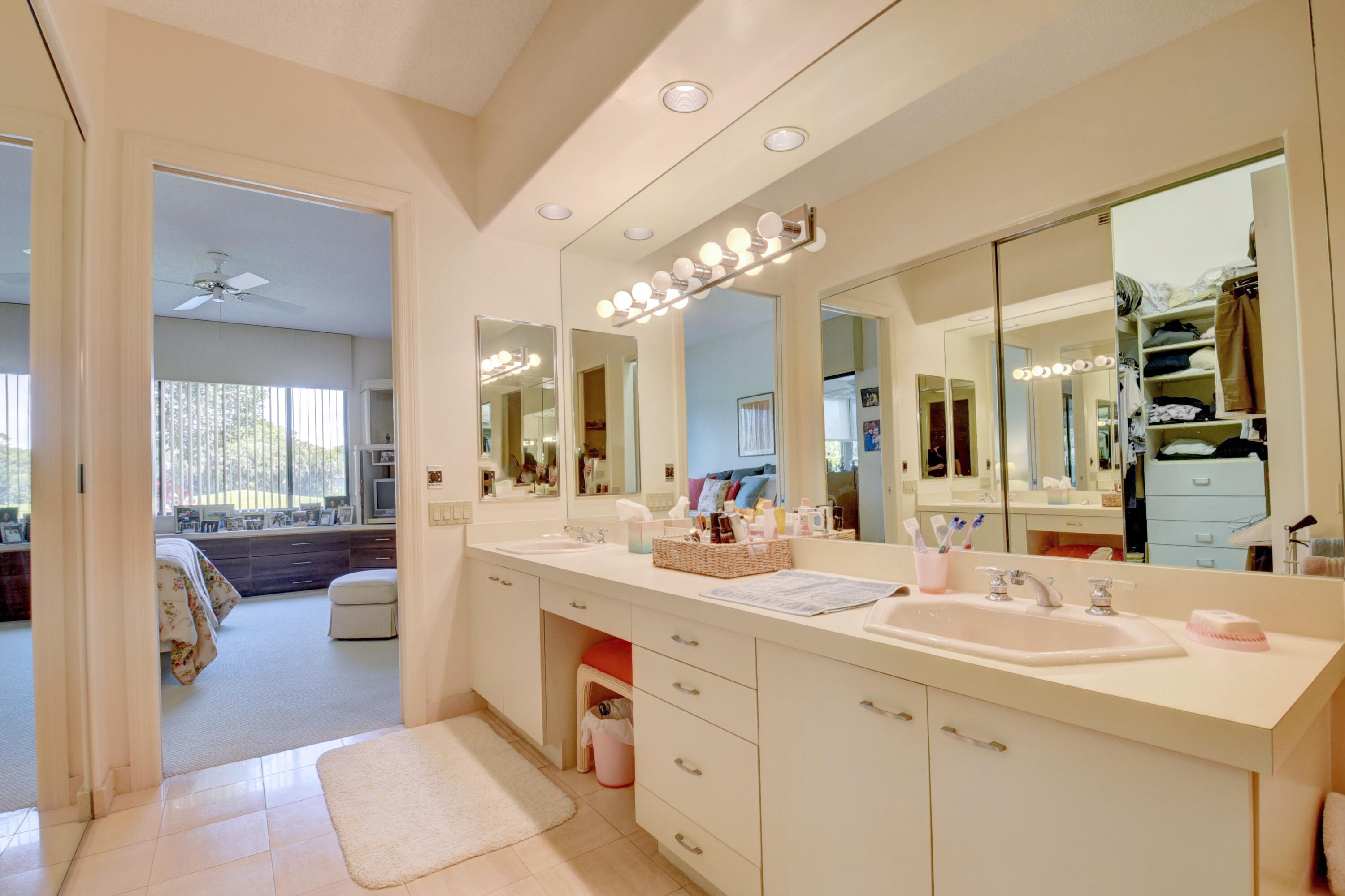 21181 Clubside Drive, Unit D Boca Raton, FL 33434 - Photo 22 of 55 primary bath