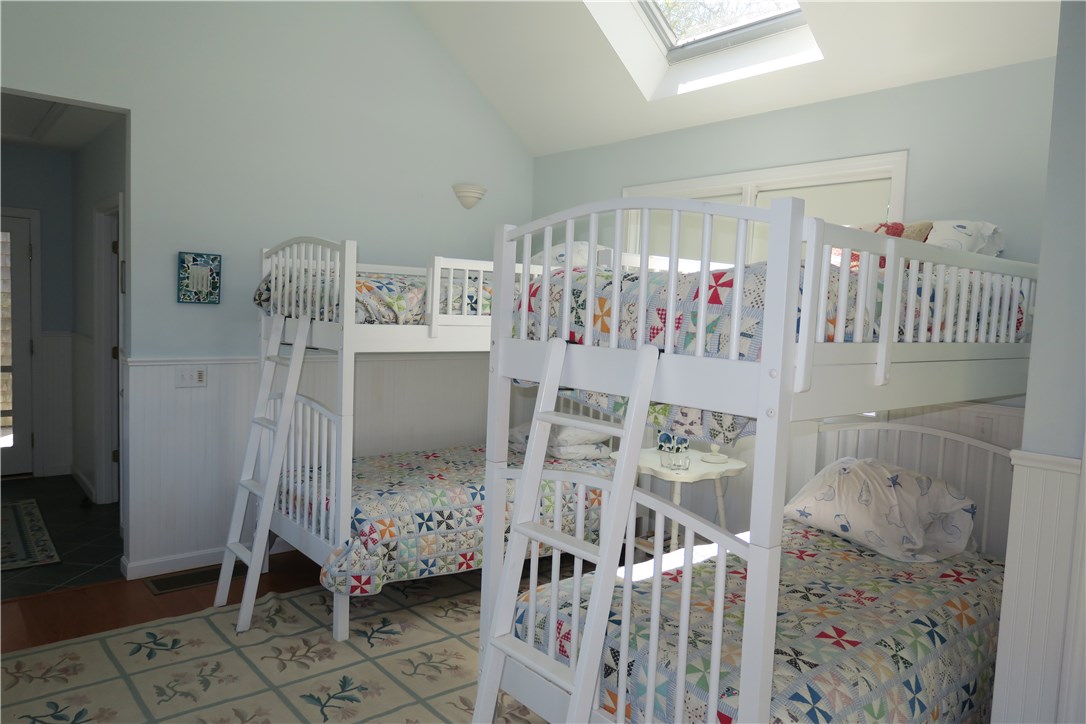 1205 Trims Road Block Island, RI 02807 - Photo 17 of 21 Bunks with skylight