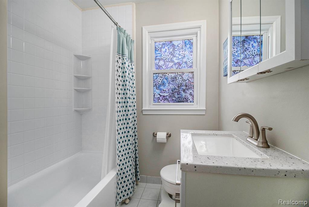 1197 Columbia Road Berkley, MI 48072 - Photo 19 of 30 Gallery Image 19