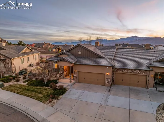 $675,000 | 1926 Villa Creek Circle, Colorado Springs, CO 80921